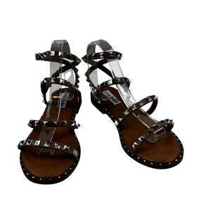 Steve Madden Travel Tan Leather Boho Silver Stud Sandals Women's Size 7.5